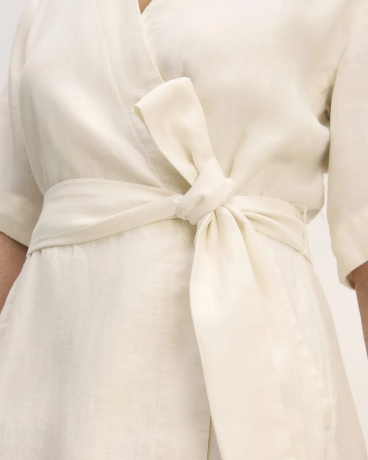 Everlane Dresses*The Wrap Dress in Linen